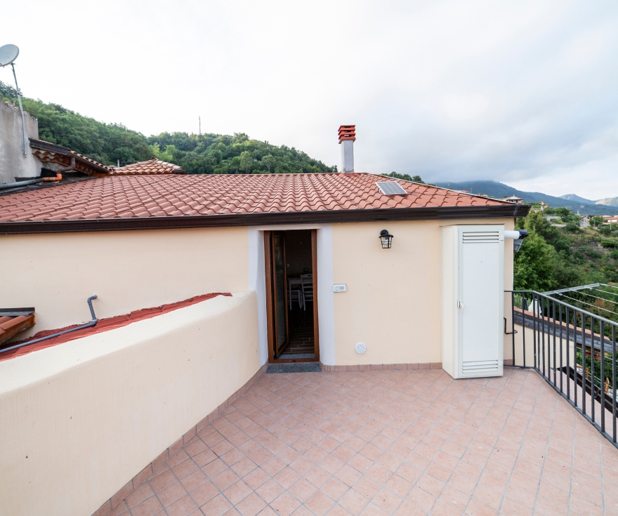 Appartamento Indipendente con vista piscina